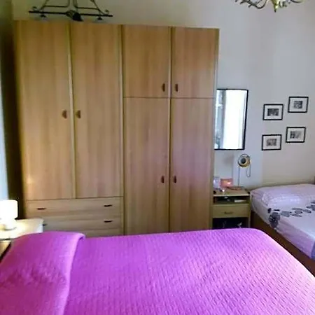 Terrazza In Collina 4*